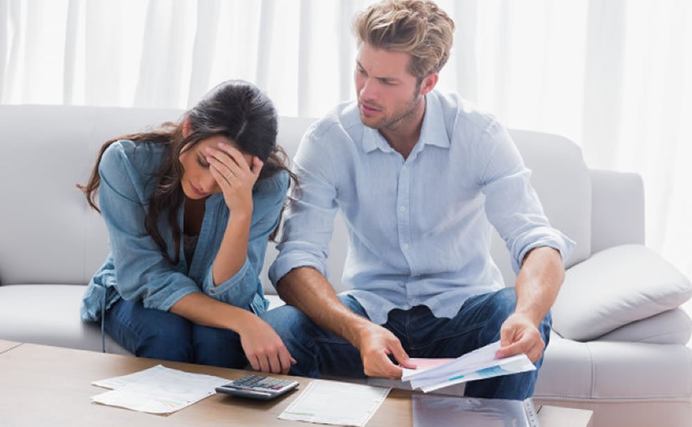 Planifica como salir de deudas rapidamente y administrar el dinero