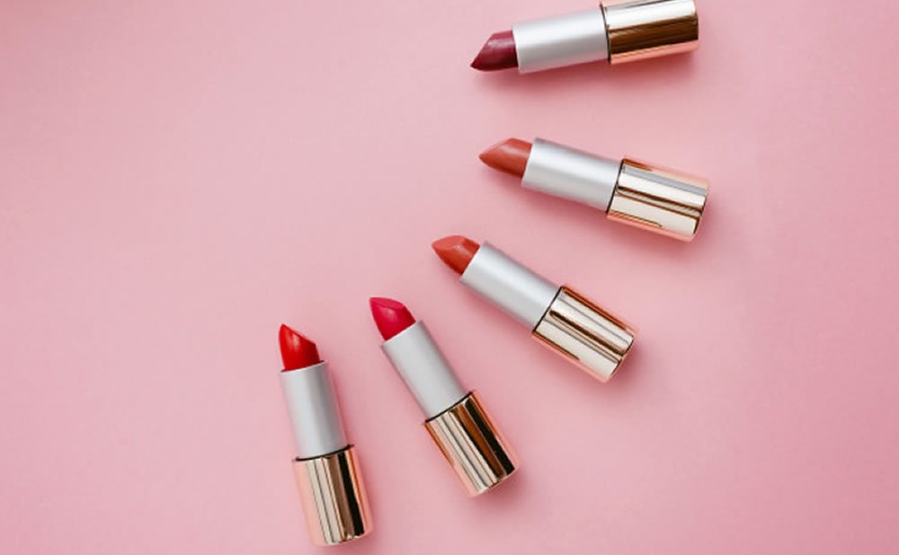 LABIALES
