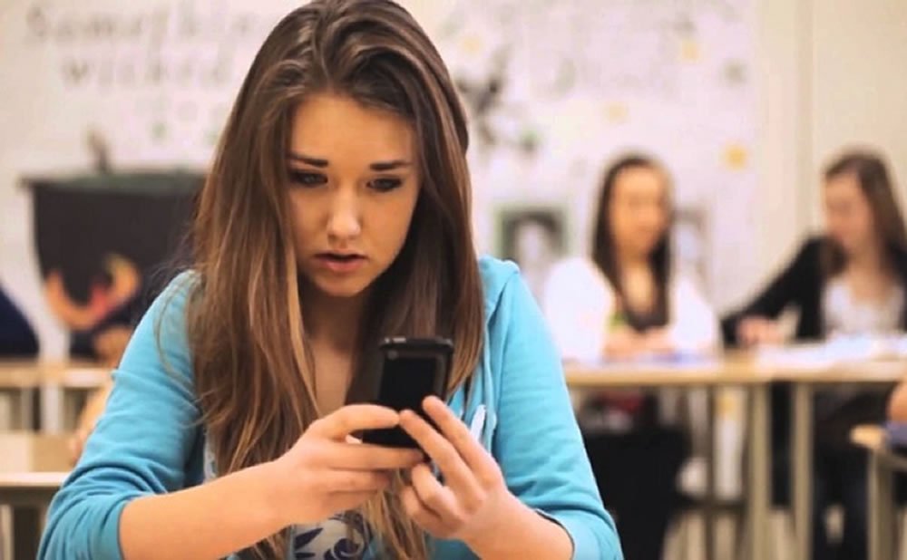 Acoso a adolescentes