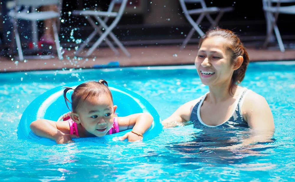 Seguridad en la piscina de natacion