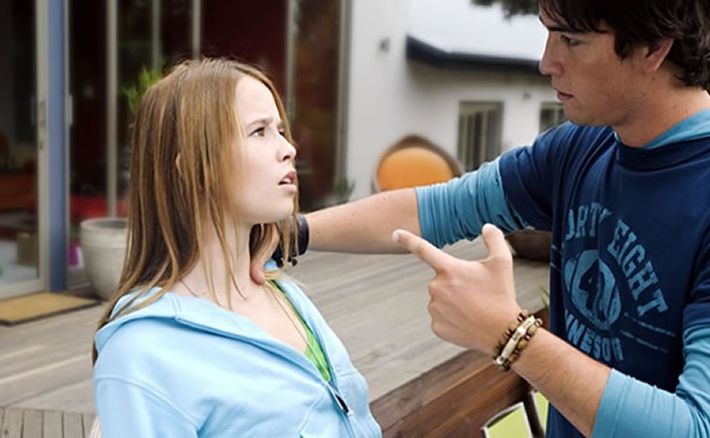 Su hijo adolescente tiene lesiones inexplicables