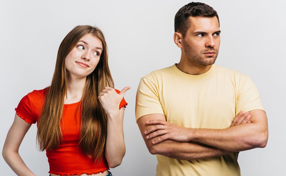Como actuar cuando tu pareja está disgustada pero no te dice por qué
