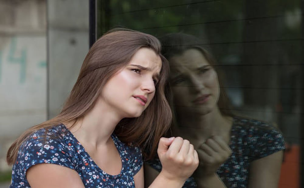 Cómo lidiar con amigos y familiares que no te apoyan cuando estás deprimido