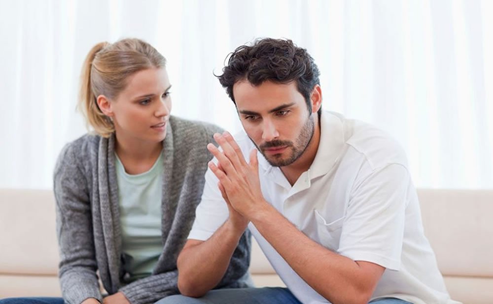 Acepta tus consejos señal de que tu pareja te respeta