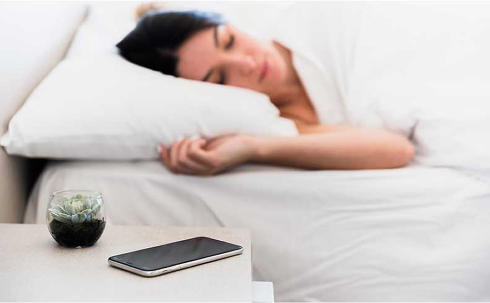 Evita las pantallas electronicas antes de acostarse