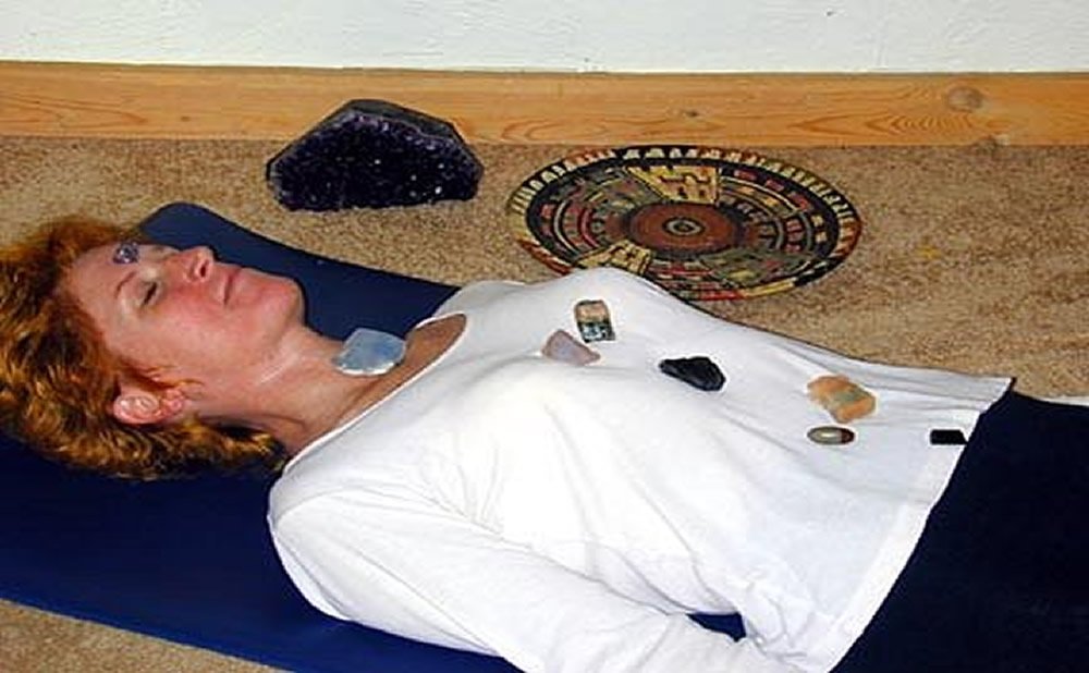 Como meditar con cristales