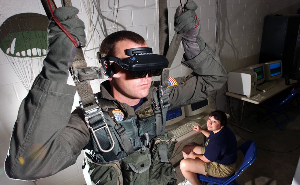 Cuando se introdujeron por primera vez la realidad virtual y la realidad aumentada