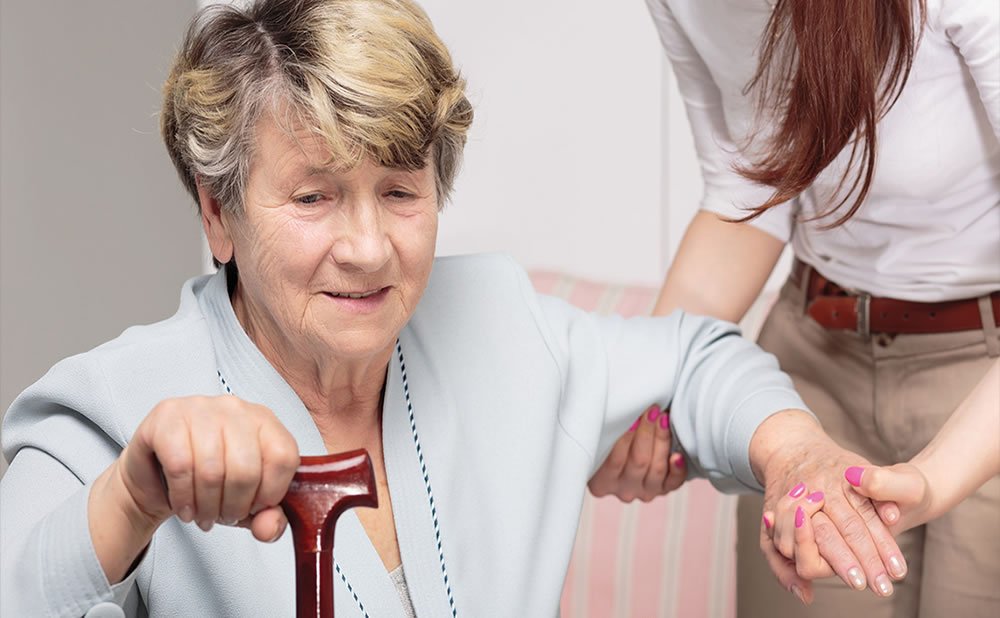 Como pueden los cuidadores abordar el manejo del estres en personas mayores manejo del estres para la salud de las personas mayores