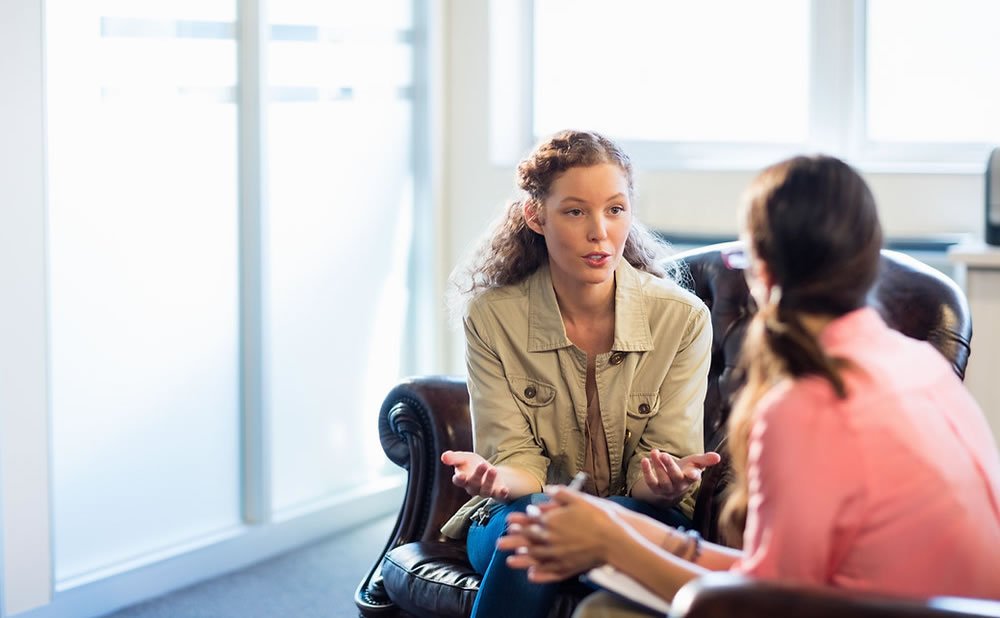 Puedes ayudar a otros por que la psicologia es una especialidad tan popular