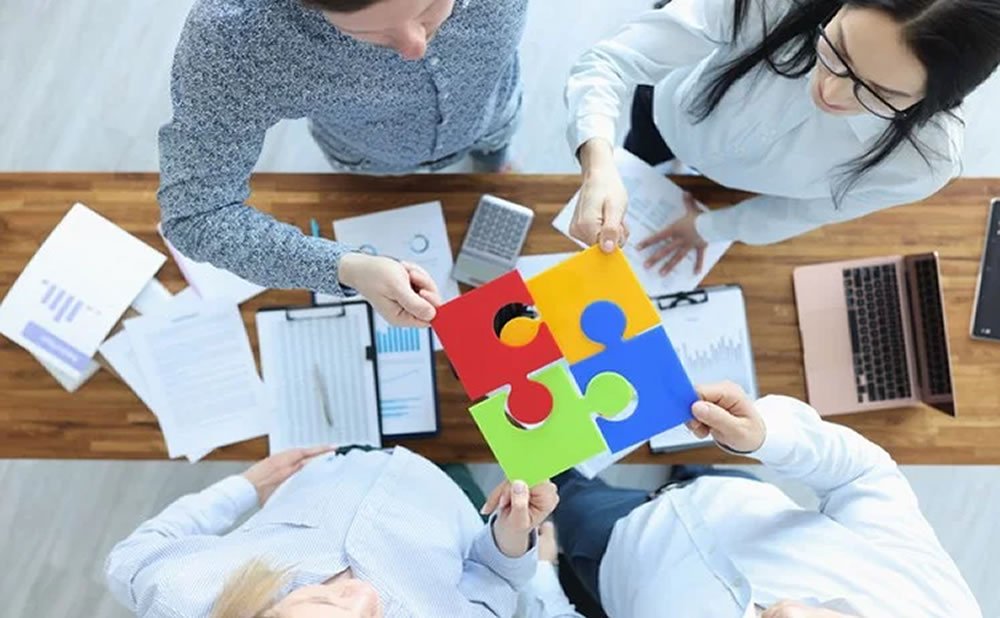 ¿Cuáles son las estrategias de resolución de problemas y obstáculos?
