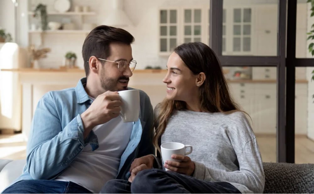 Piensa en las cosas antes de actuar cuales son las señales de que tu pareja es material para el matrimonio