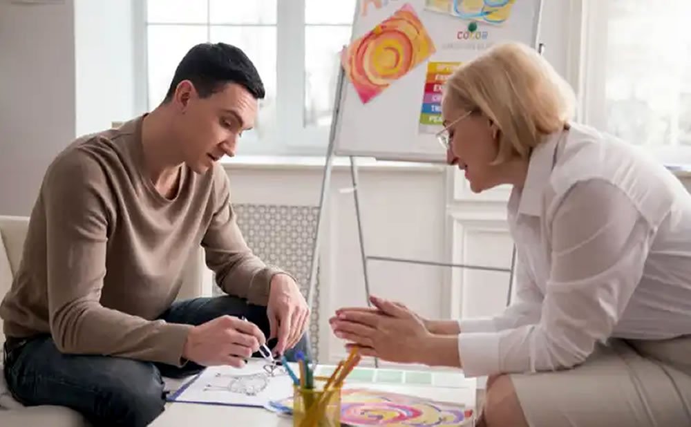 ¿Qué es la terapia de artes expresivas?