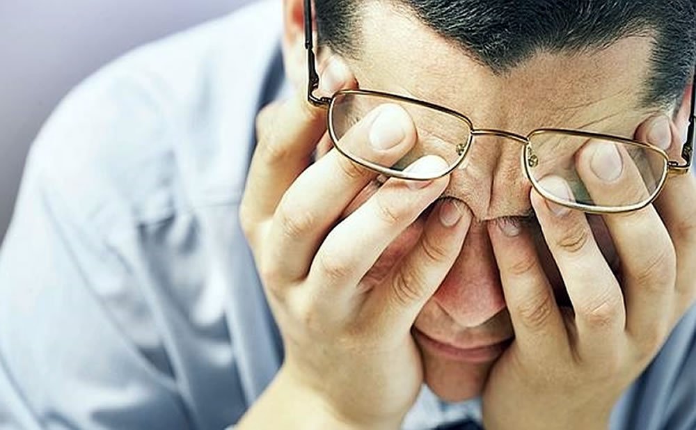 La depresion de la felicidad conoce los sintomas de la crisis de mediana edad