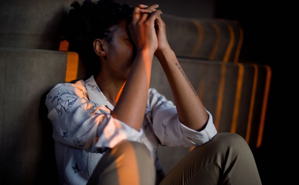 ¿Vivir con racismo causa trastorno de estrés postraumático?