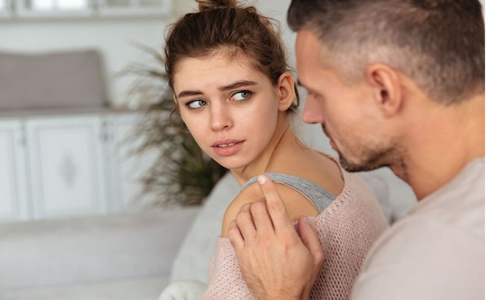 Interacciones positivas todas las parejas que duran hacen estas cosas segun un asesor de relaciones