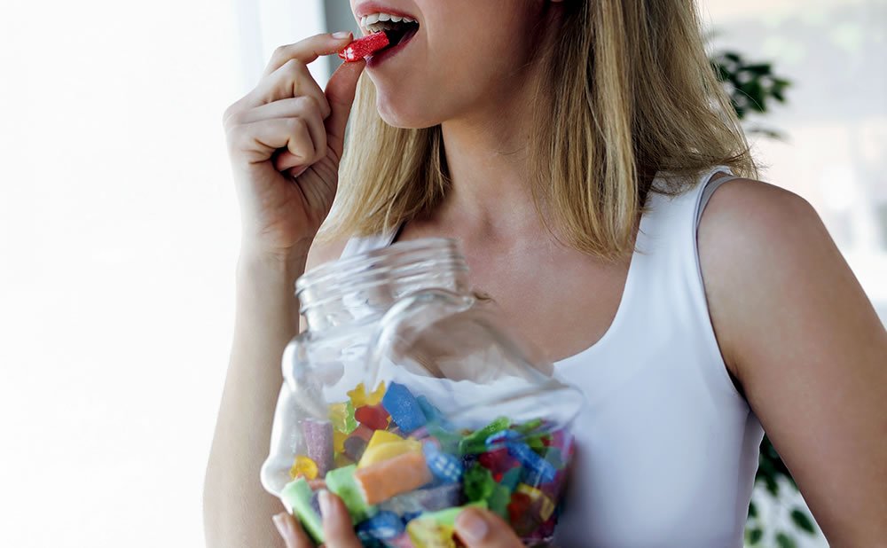 Salga a complacer su gusto por lo dulce ahora como evitar el aumento de peso al dejar de fumar