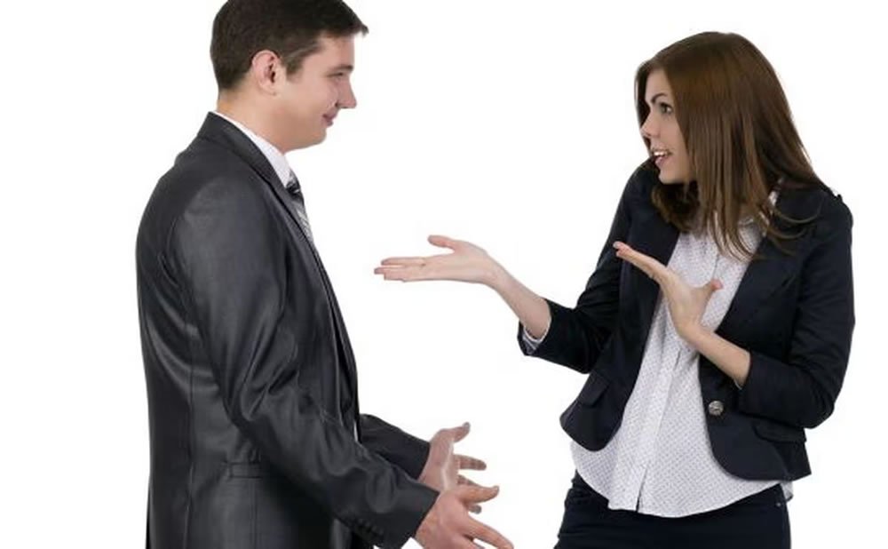Critica en que consiste el abuso verbal