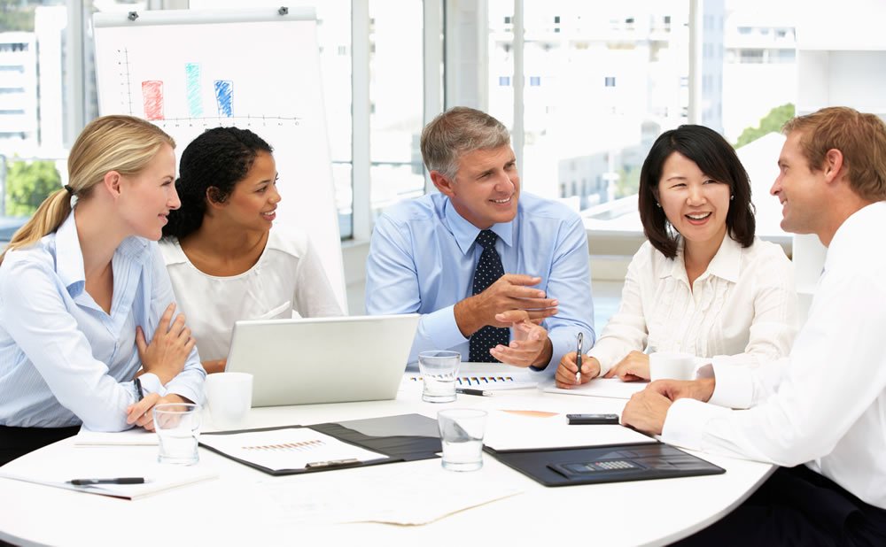 Construyendo un nuevo equipo como mejorar sus habilidades de liderazgo a traves de la inteligencia emocional