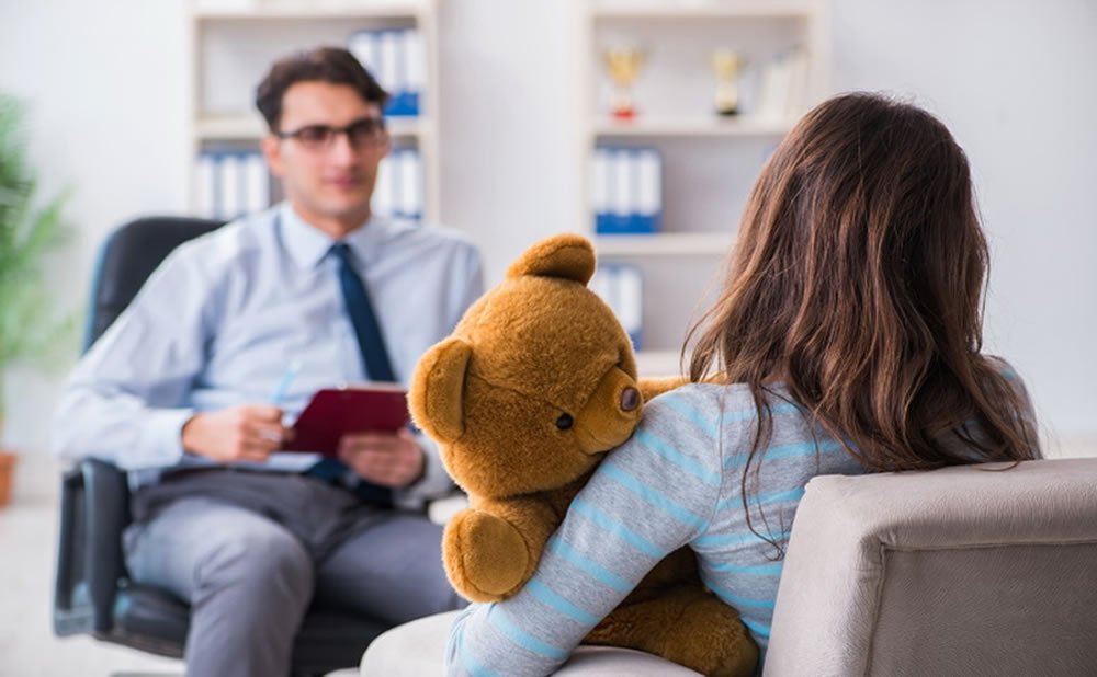 ¿Qué es la terapia de apego?
