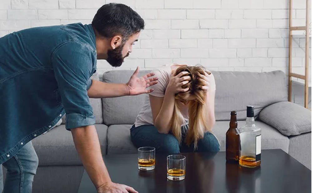 Por que la gente niega tener un problema con la bebida la negacion como sintoma del trastorno por consumo de alcohol