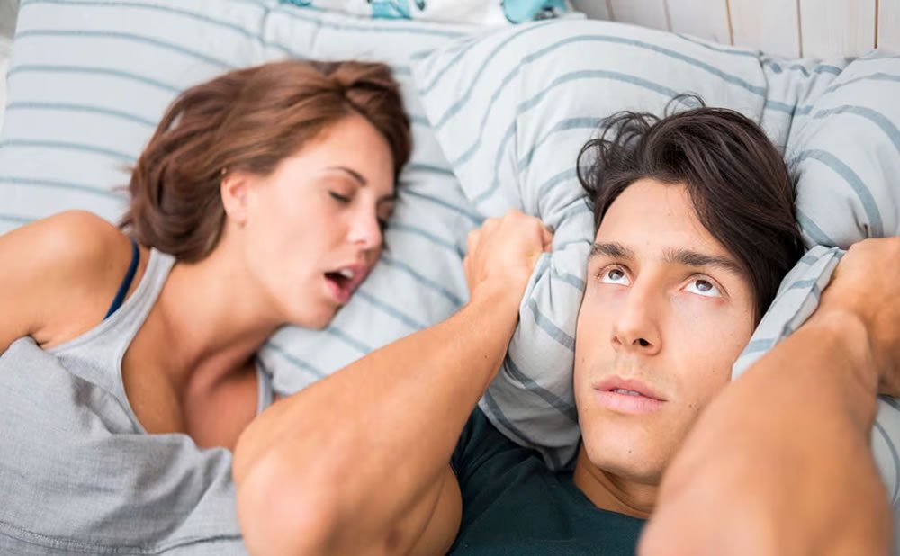 Factores estructurales los ronquidos de tu pareja te mantienen despierto considere un divorcio por sueño