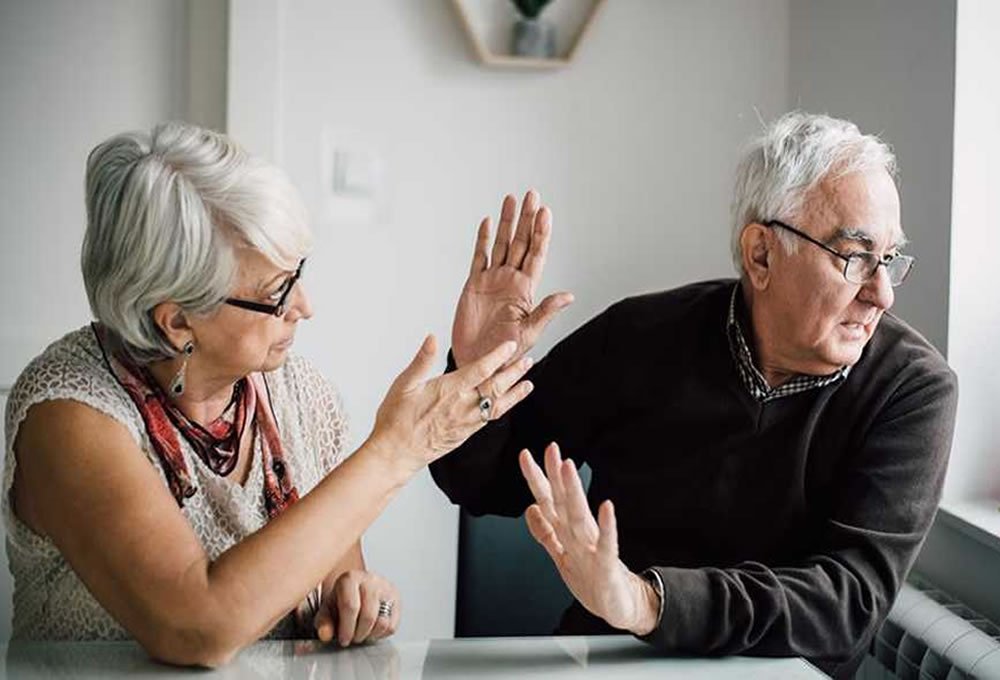 Manejar el estres divorcio gris por que las parejas mayores se separan con mas frecuencia